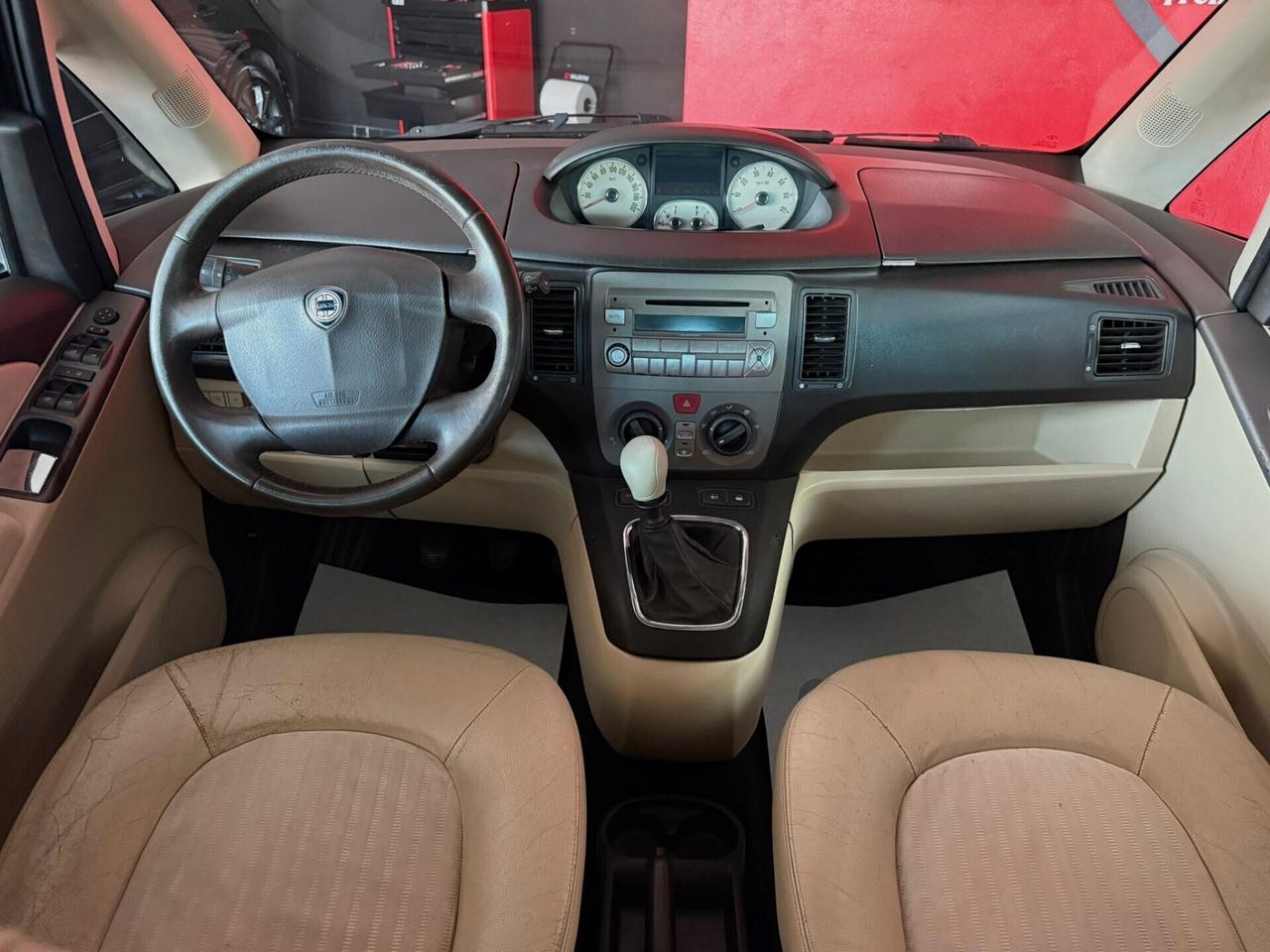 Lancia MUSA 1.4 16V Platino Plus
