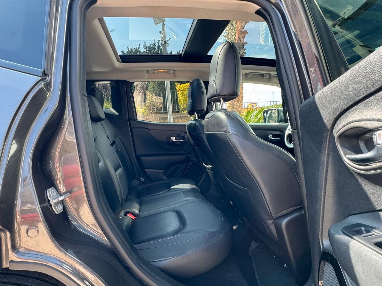 Jeep Renegade 1.6 Mjt 120 CV Longitude