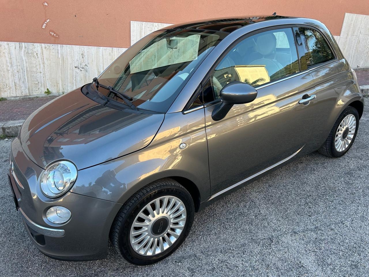 Fiat 500 1.2 Lounge ideale per neopatentati