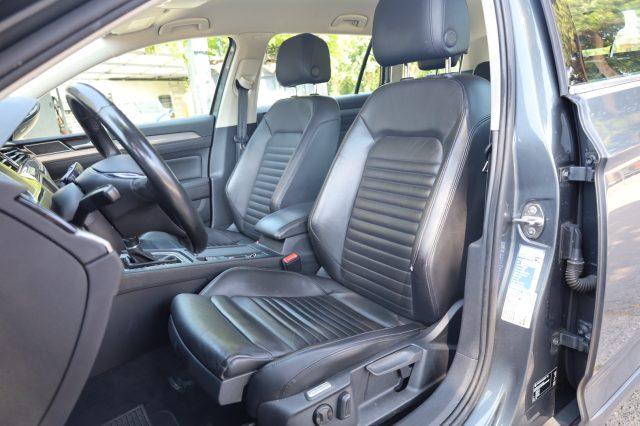 VOLKSWAGEN Passat Alltrack 2.0 BiTDI 240CV 4MOTION DSG Executive LED Pelle E6