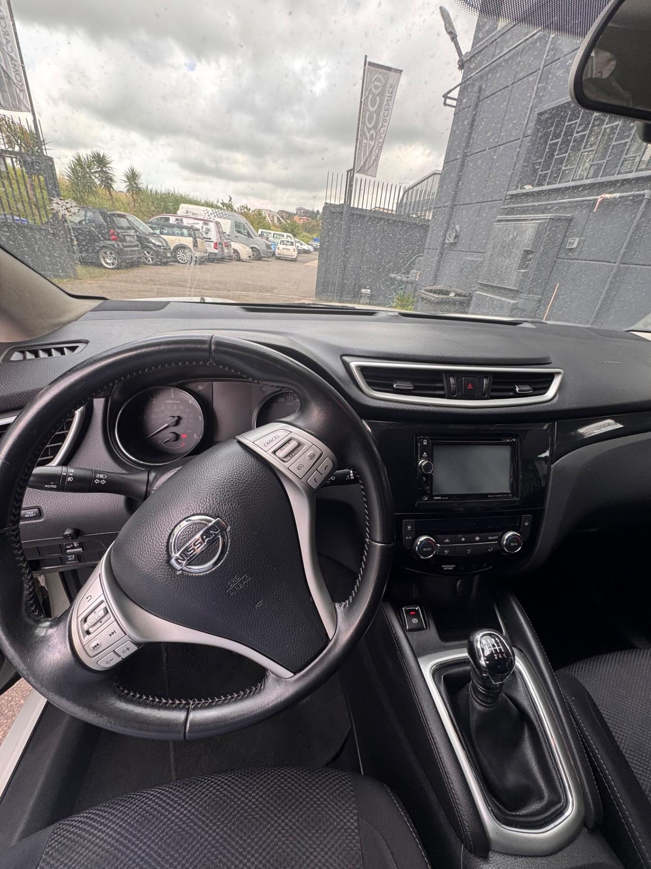 Nissan Qashqai 1.5 dCi Visia
