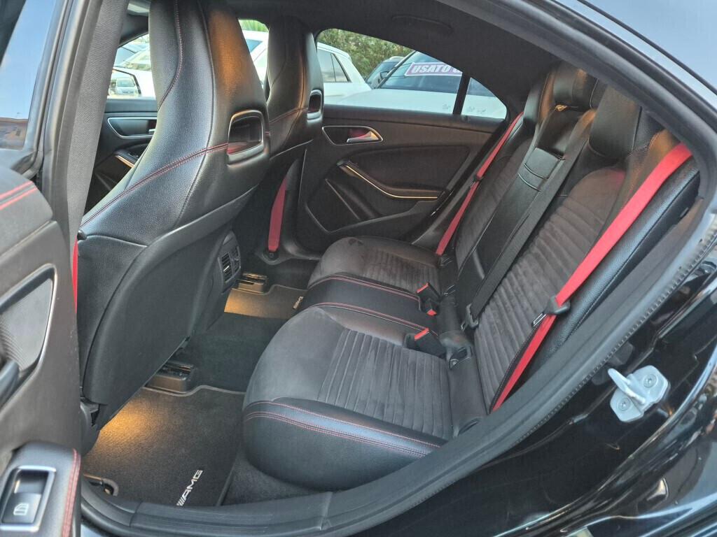 Mercedes-benz CLA 45 AMG 381cv IVA ESPOSTA