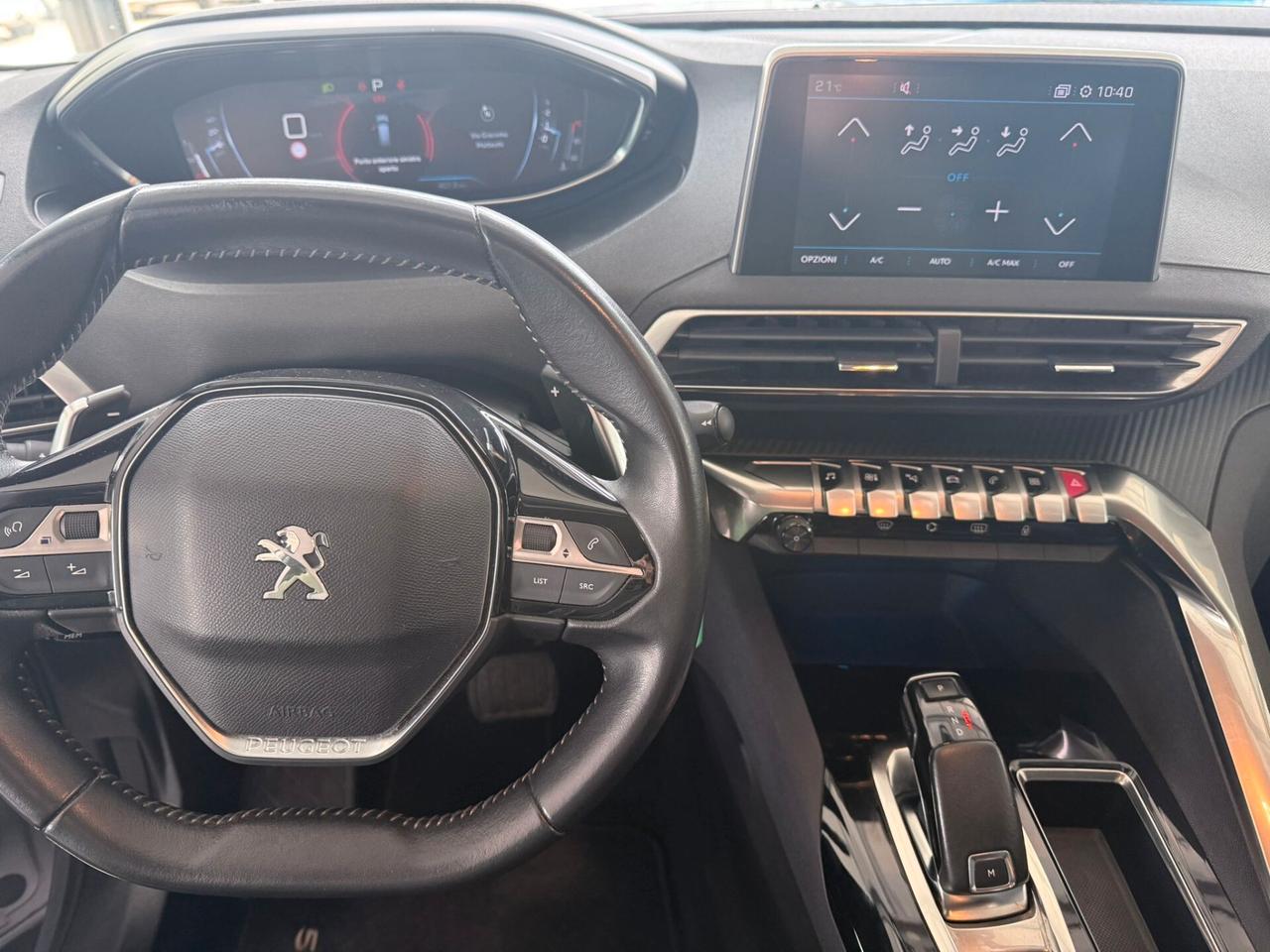 Peugeot 5008 BlueHDi 130 S&S Crossway