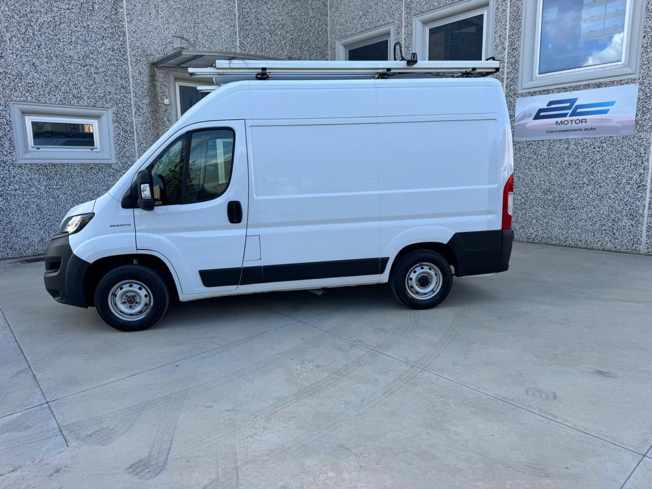 Ducato 30 2.3 MJT 120 CV CON PORTASCALE E SCAFFALATURA