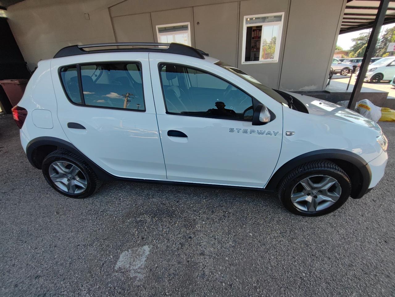 Dacia Sandero 1.5 dCi 8V 90CV Start&Stop Serie Speciale Wow