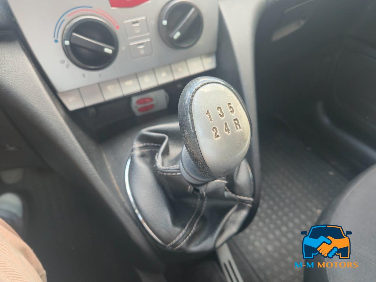 Lancia Ypsilon 3 Porte Ypsilon 1.2 8v Unyca