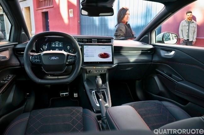 NUOVA Ford Puma 1.0 EcoBoost Hybrid 125 CV S&S Titanium