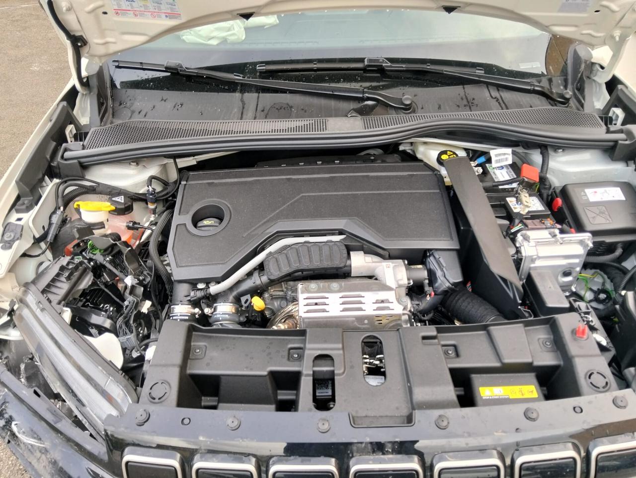 Jeep Avenger 1.2 Turbo MHEV 2025 SINISTRATA