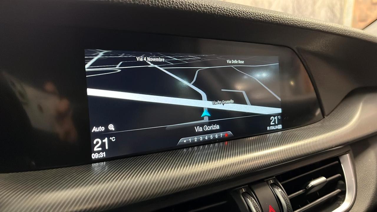 Alfa Romeo Stelvio 2.2 Turbodiesel 180 CV AT8 RWD Super