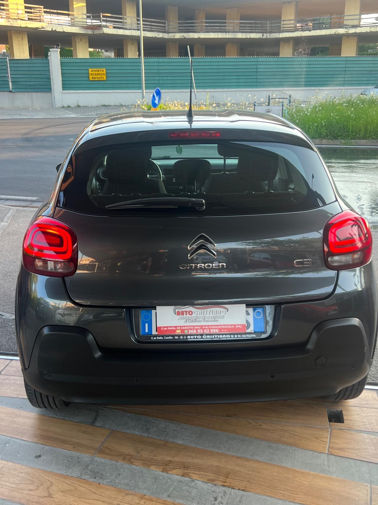Citroen C3 PureTech 82 GPL Shine