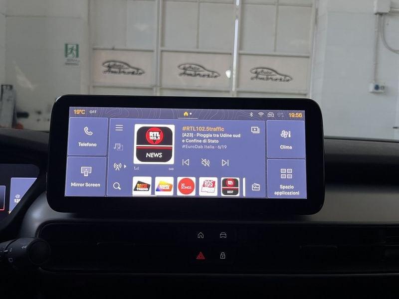 Jeep Avenger 4xe Hybrid 1.2 MHEV 4xe Upland tua da 279,00 al mese