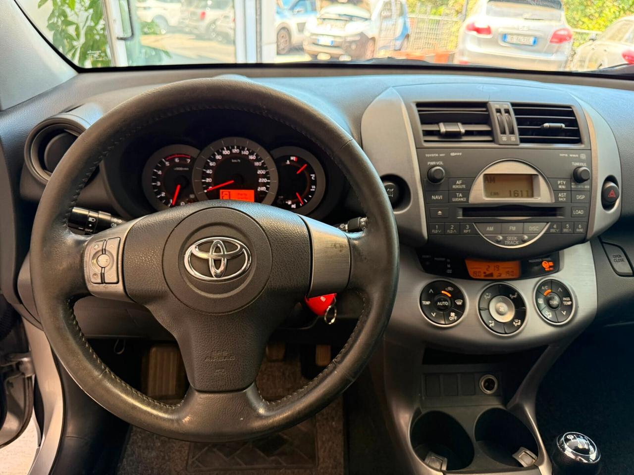 Toyota RAV 4 2.2 D-4D 136 CV Luxury