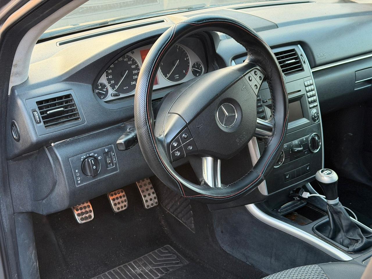 MERCEDES CLASSE B 180 CDI PREMIUM – 1.390€ TRATTABILI – MARCIANTE – SUBITO DISPONIBILE