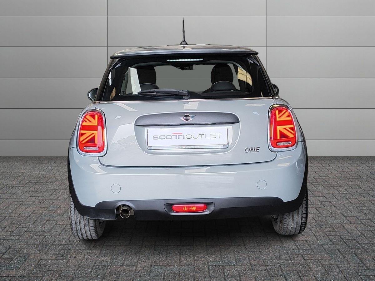 MINI Mini IV F56 2018 3p - Mini 3p 1.5 One 75cv