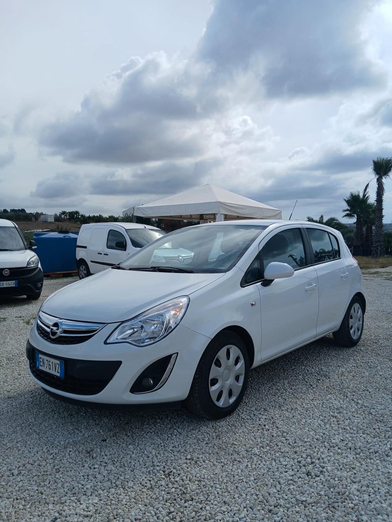 Opel Corsa 1.2 5 porte Edition