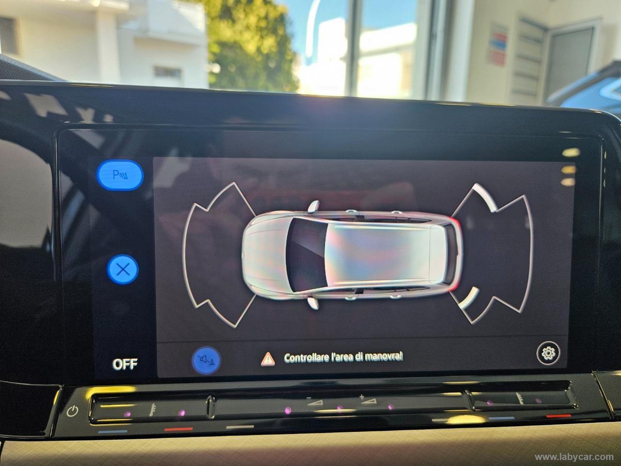 VOLKSWAGEN Golf Variant 2.0 TDI 115 CV SCR Life