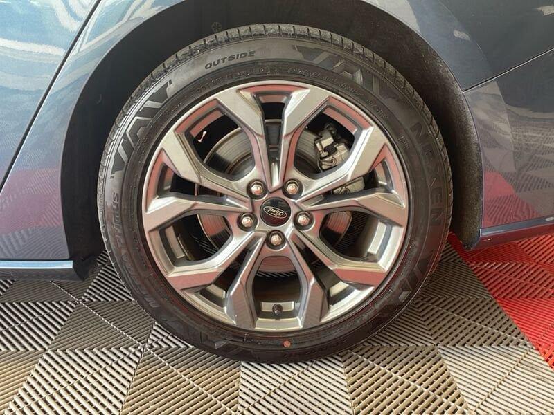 Ford Focus 1.0 EcoBoost Hybr. 125cv ST-Line Auto SW