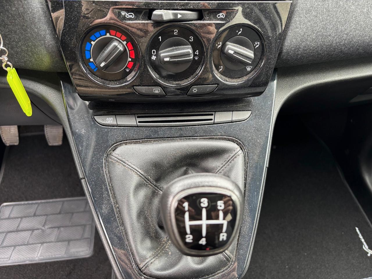 Lancia Ypsilon 1.2 69 CV 5 porte Ecochic Elefantino Blu