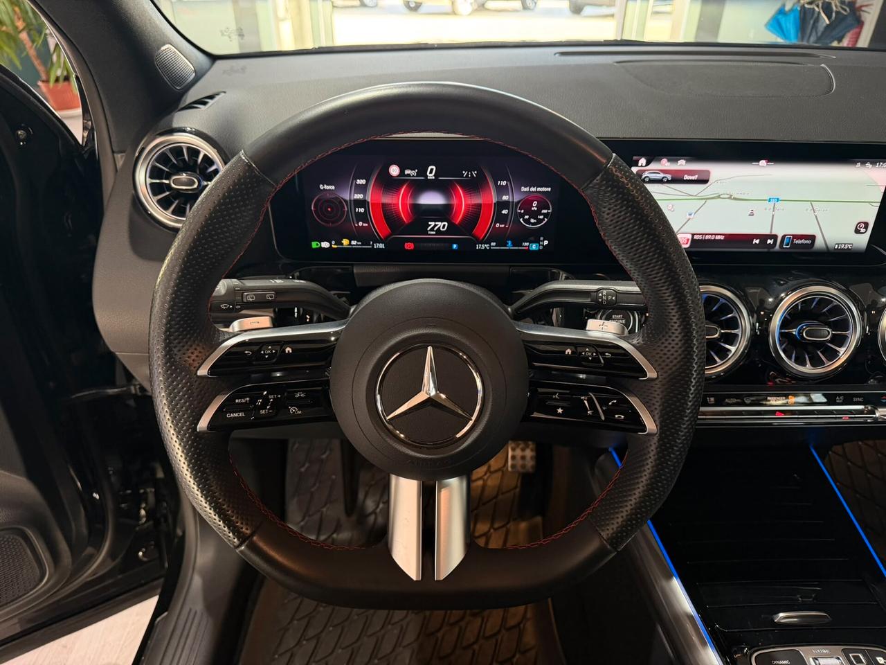 Mercedes-benz GLA 200 d Premium AMG Night Edition