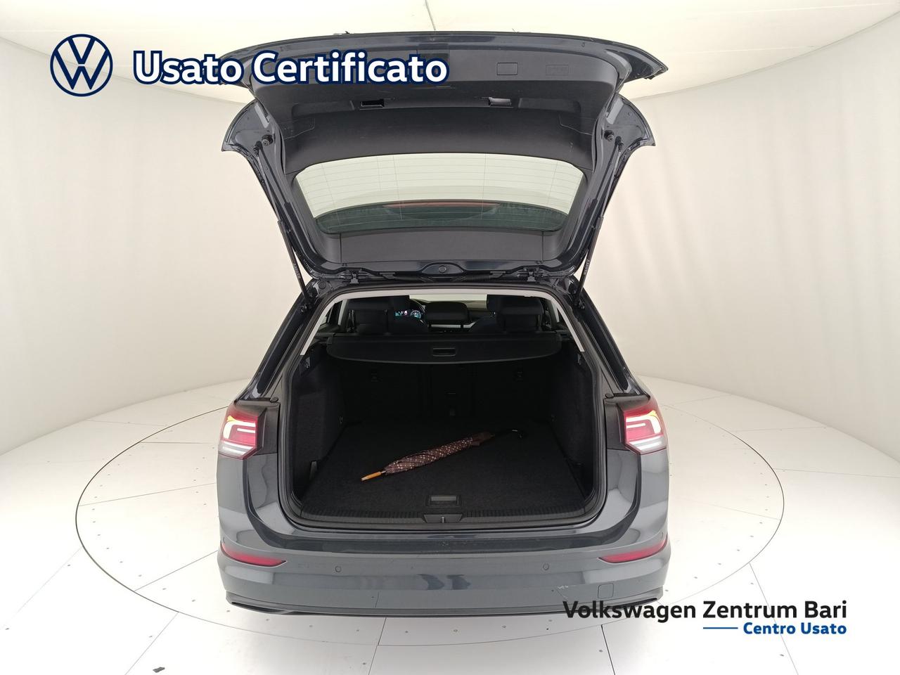 Volkswagen Golf variant 2.0 tdi life 150cv dsg