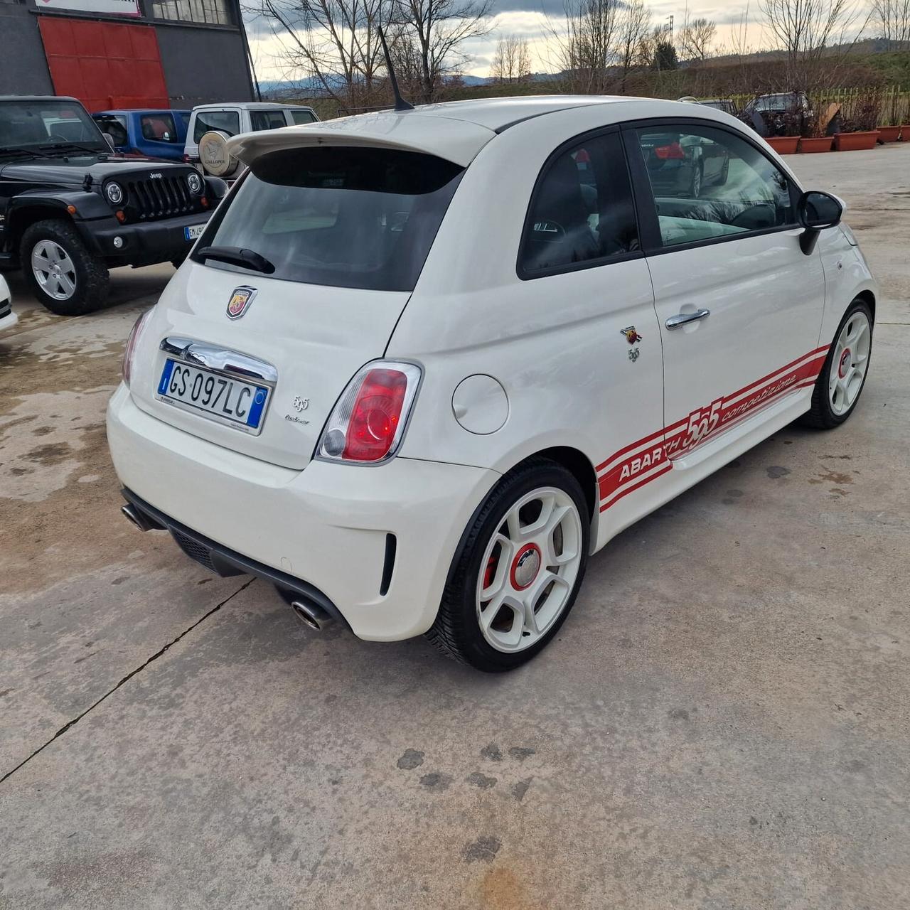 Abarth 595 1.4 Turbo T-Jet 180 CV Competizione