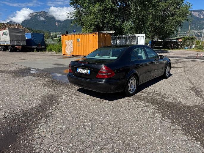 Mercedes-benz E 270 CDI cat Avantgarde