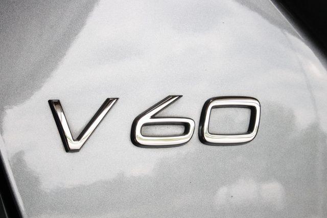VOLVO V60 D6 Twin Engine Geartronic R-design Tetto Gancio