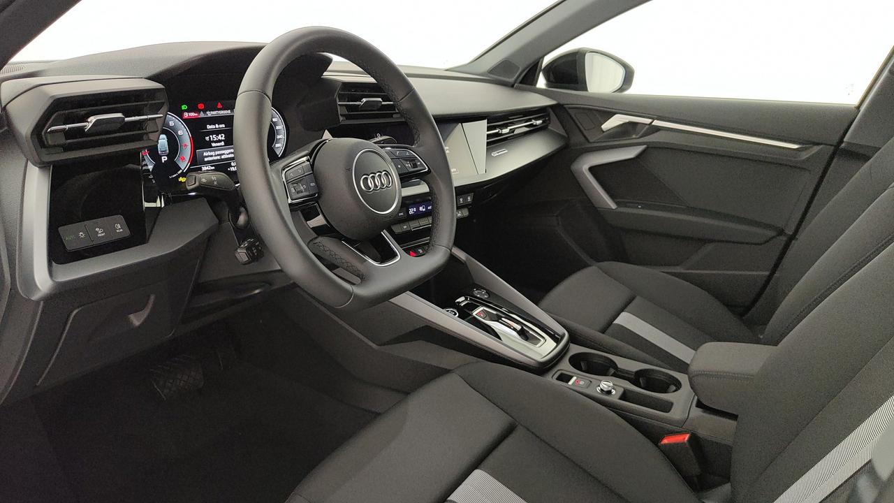 AUDI A3 IV 2024 allstreet - A3 allstreet 35 1.5 tfsi mhev Business Advanced s-tronic