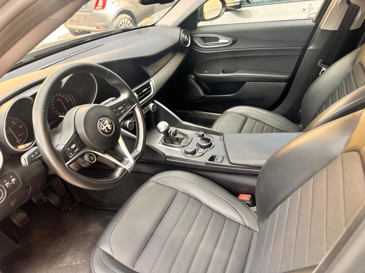Alfa Romeo Giulia 2.2 Turbodiesel 190 CV Executive cambio manuale