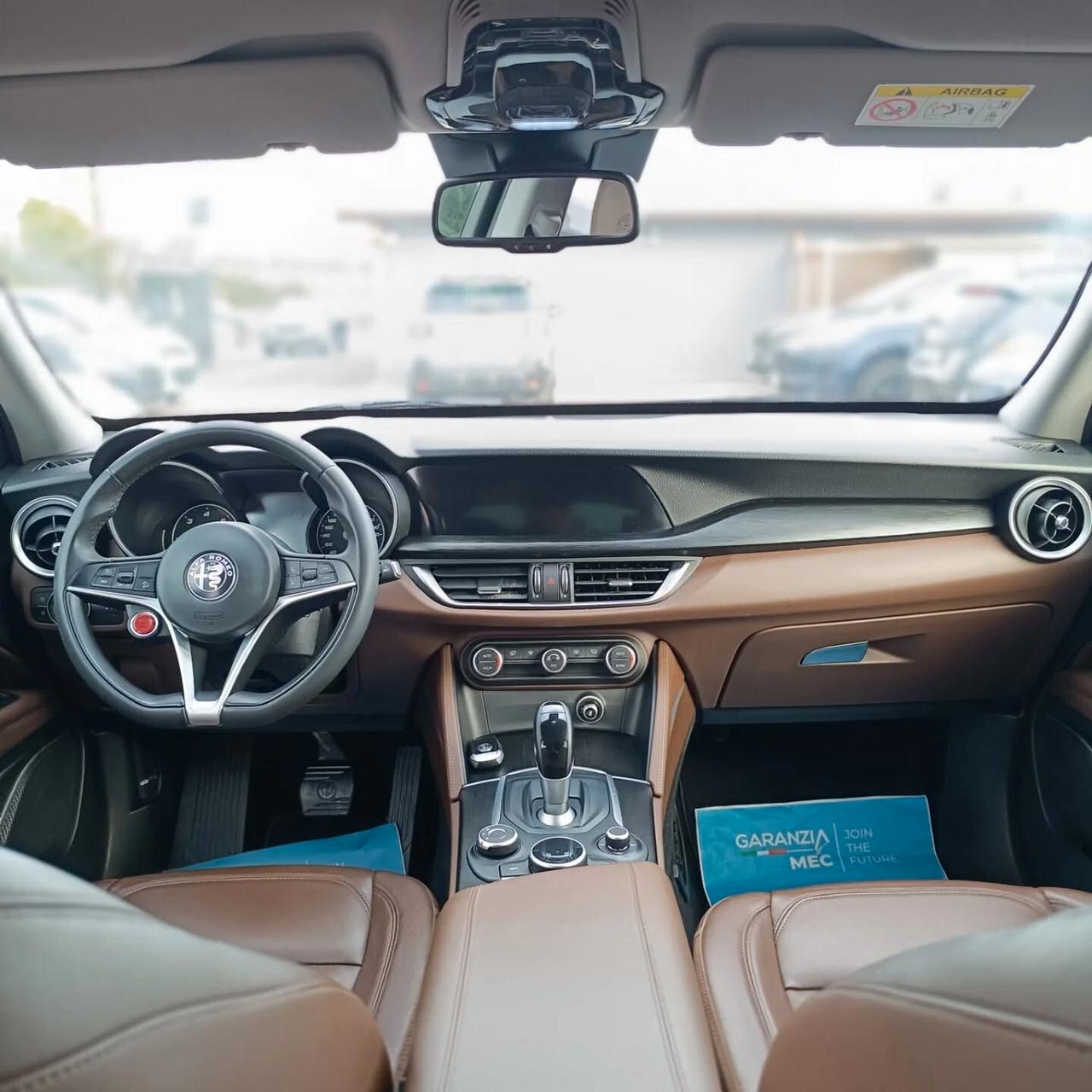 Alfa Romeo Stelvio Q4 210CV