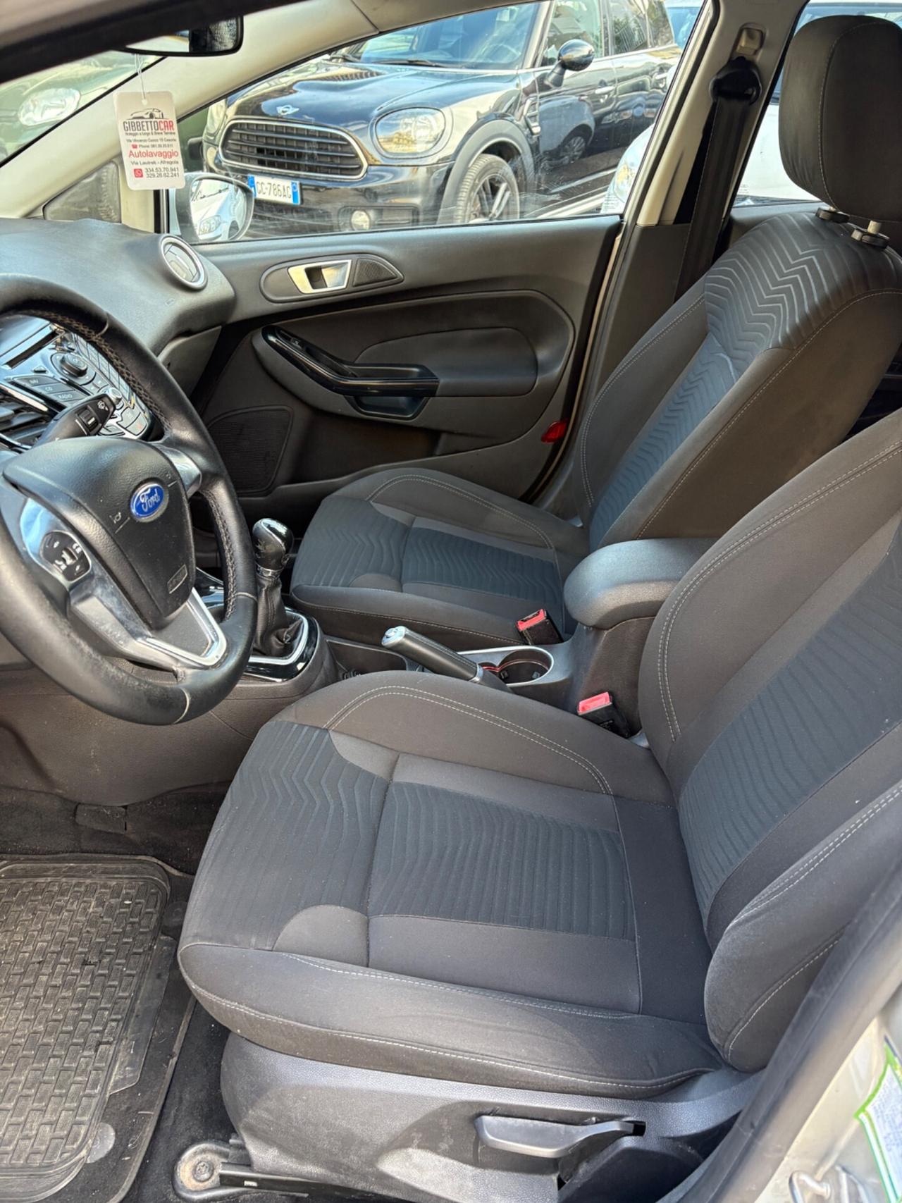 Ford Fiesta 1.6 tdci titanium xenon navigatore