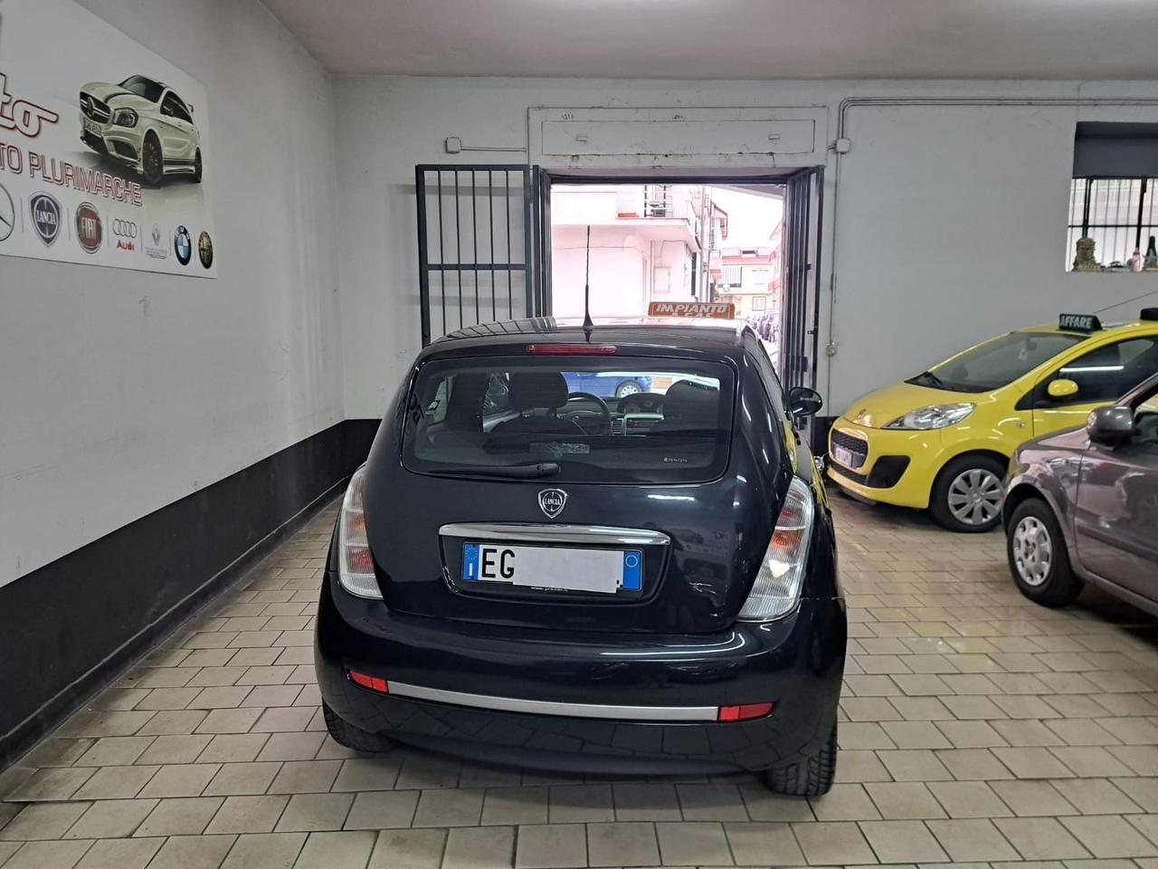 Lancia ypsilon 1.4 gpl X neop 2011 unico prop