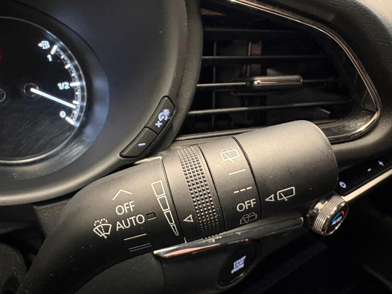 Mazda CX-30 2.0L e-Skyactiv-X M Hybrid 2WD Executive