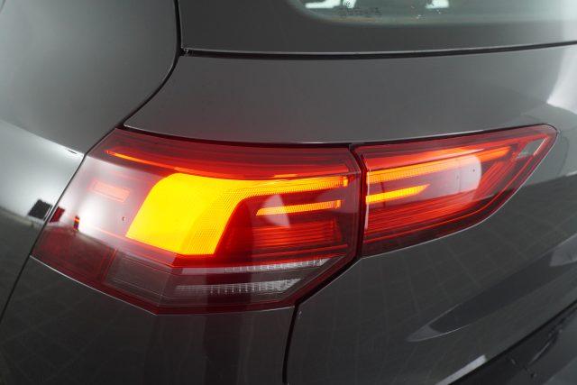 VOLKSWAGEN Golf Golf 1.5 eTSI 130 CV EVO ACT DSG Life