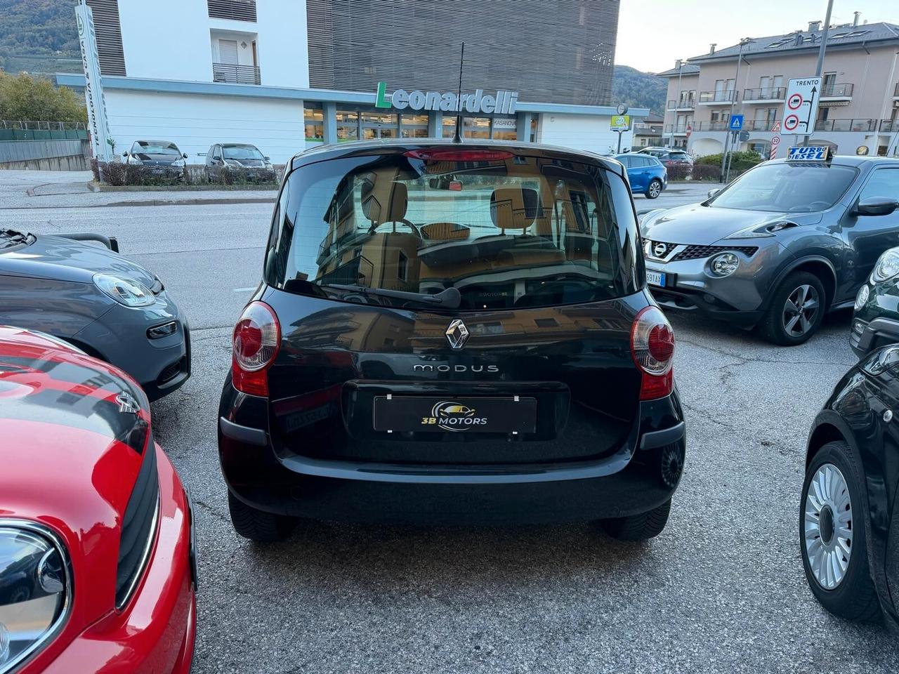 Renault Modus 1.4 16V Dynamique NEOPATENTATI