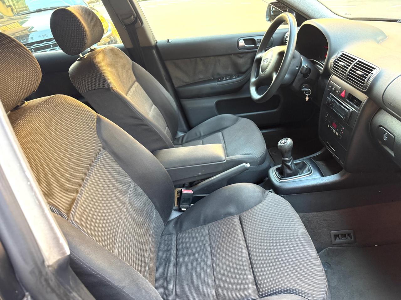 Audi A3 1.9 TDI/130cv 5porte consegna tutta italia