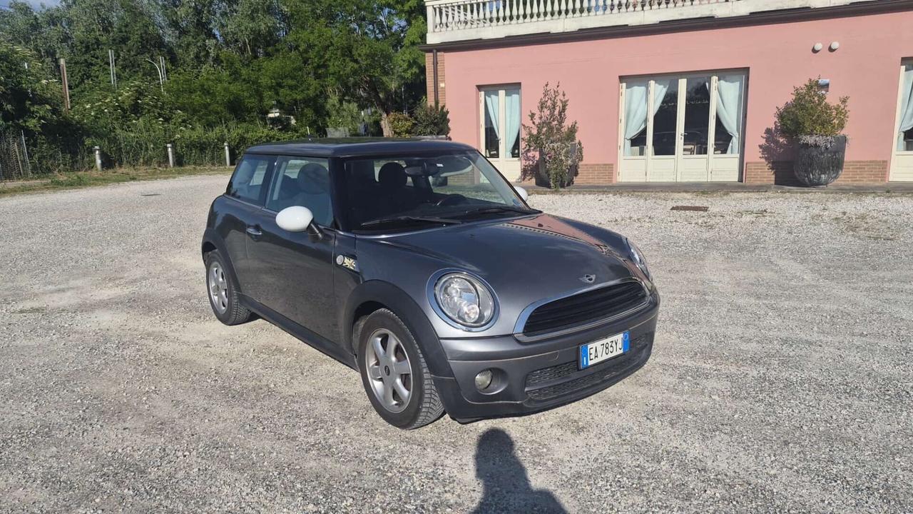 Mini 1.6 16V Abbey Road D