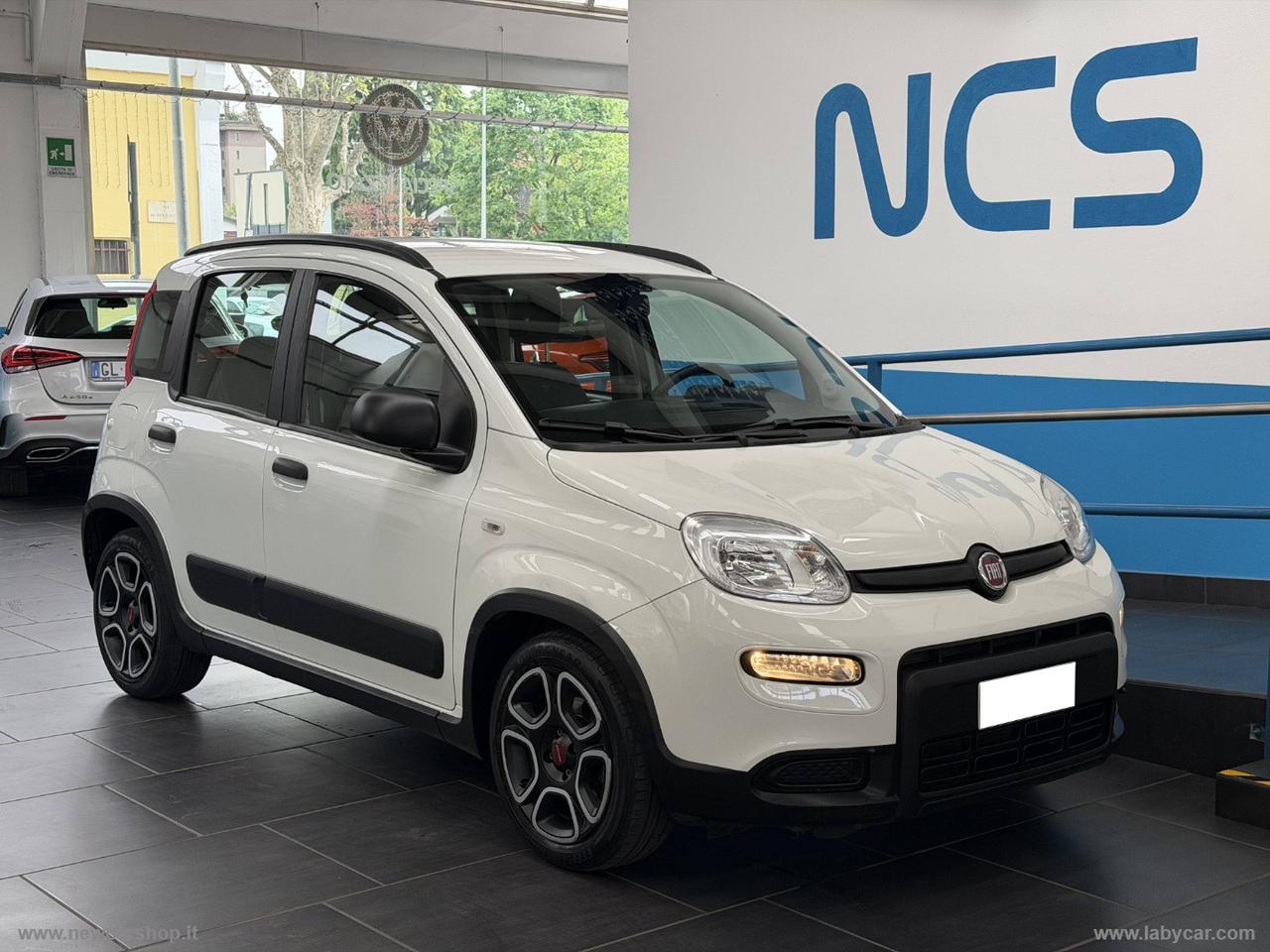 FIAT Panda 1.0 FireFly S&S Hybrid City Life NEOPATENTATI