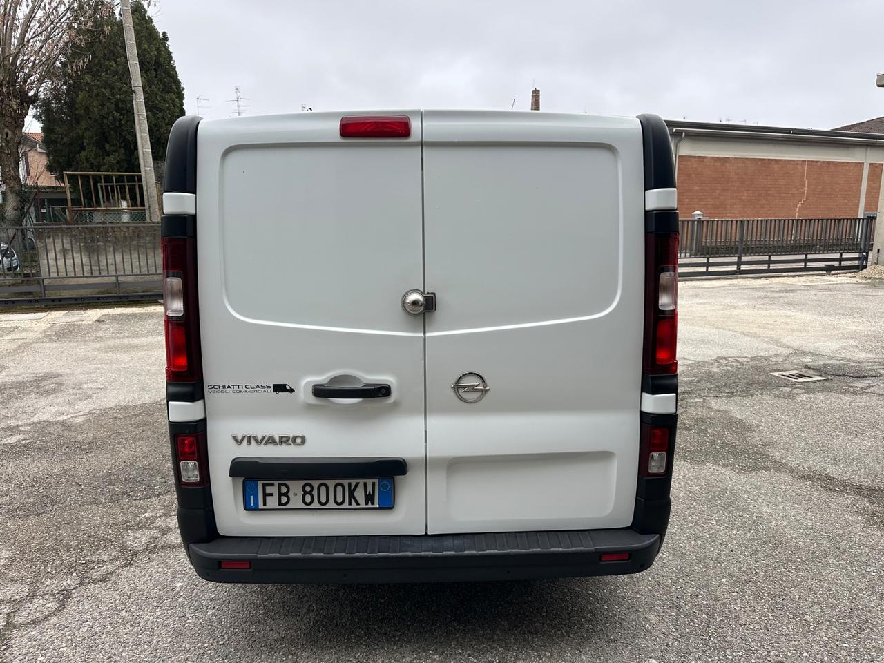 Renault Trafic 6 posti Autocarto Poss Finanziamento