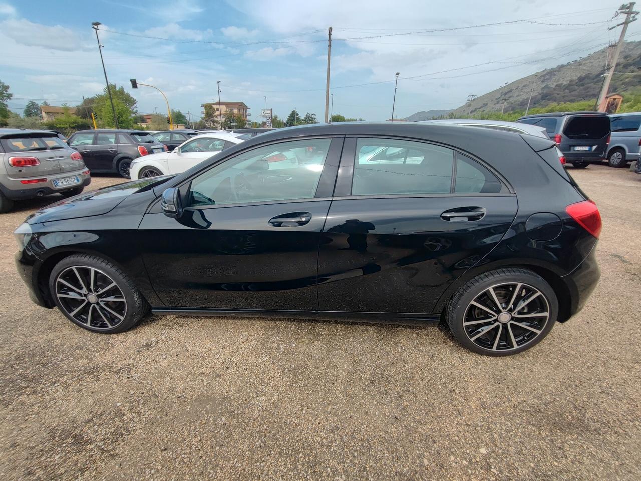 Mercedes-benz A 180 BlueEFFICIENCY Executive