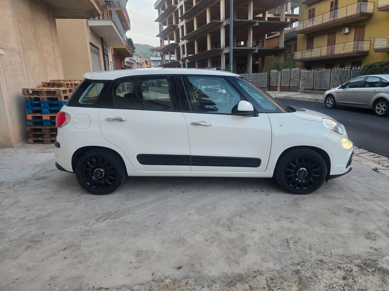 Fiat 500L 1.3 Multijet 95 CV Connect