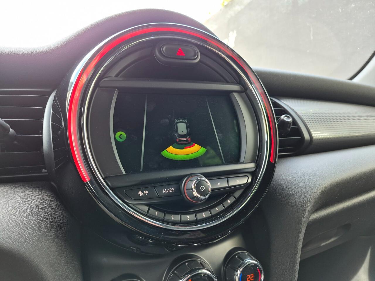 MINI Cooper D 1.5 *STORICO TAGLIANDI MINI* LED NAVI CLIMA AUTO
