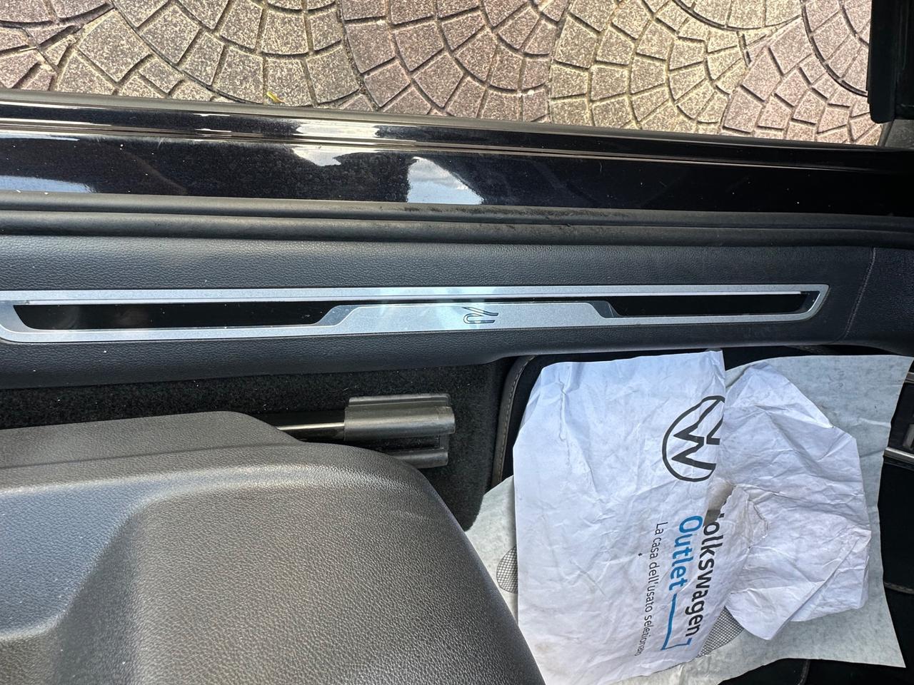 Volkswagen Tiguan 2.0 TDI 150 CV SCR DSG 4MOTION R-Line