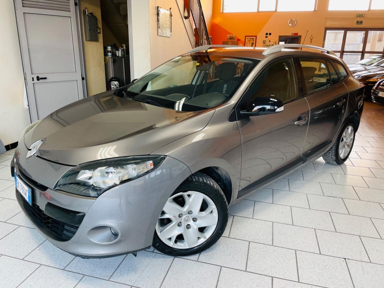 Renault Megane Mégane 1.5 dCi 110CV SporTour Wave