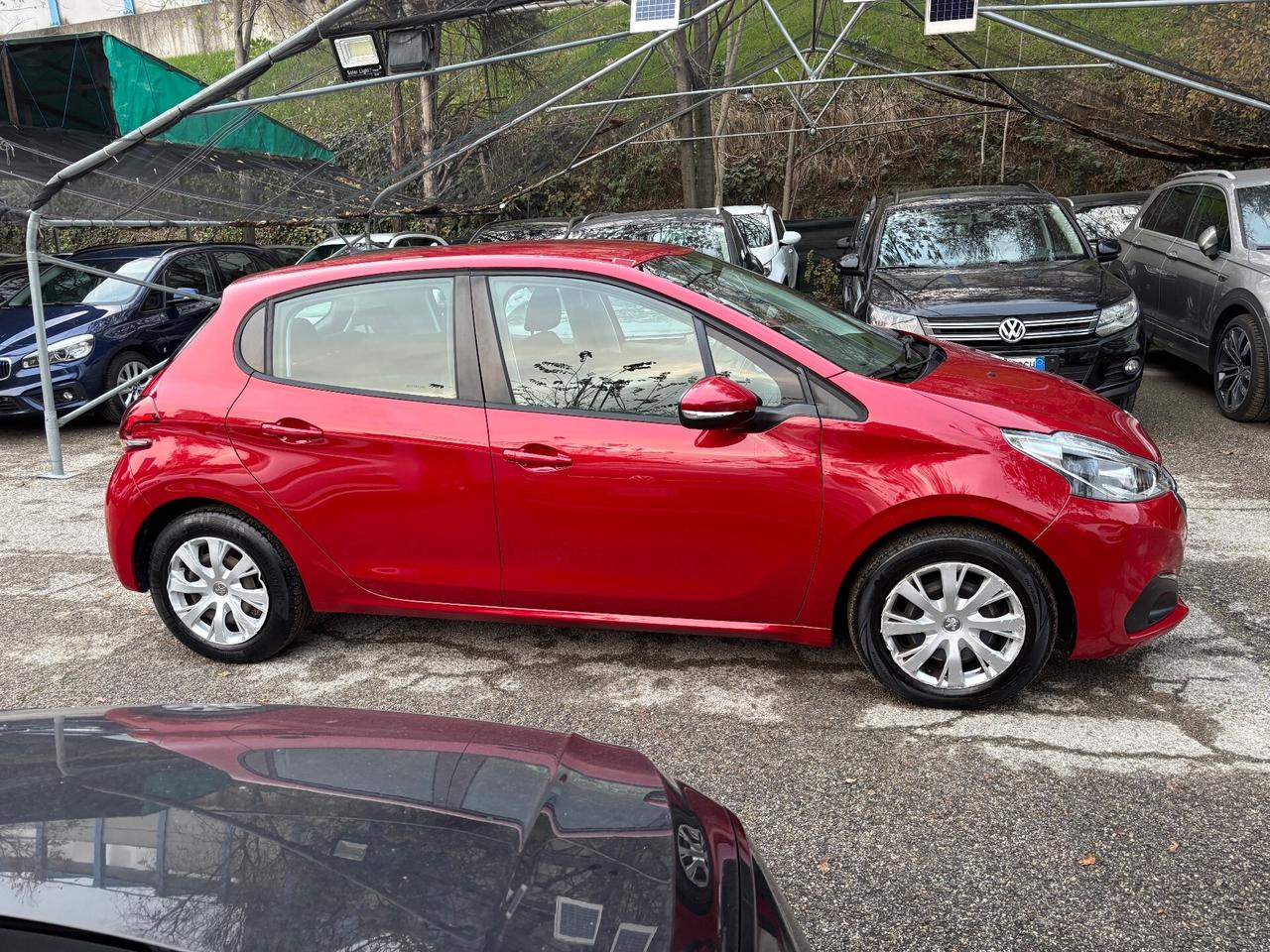 Peugeot 208 1.4 HDi 68 CV 5 porte Active ok Neopatentati