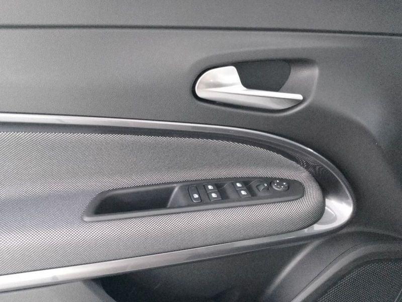 FIAT 600 1.2 hybrid Icon 145cv auto