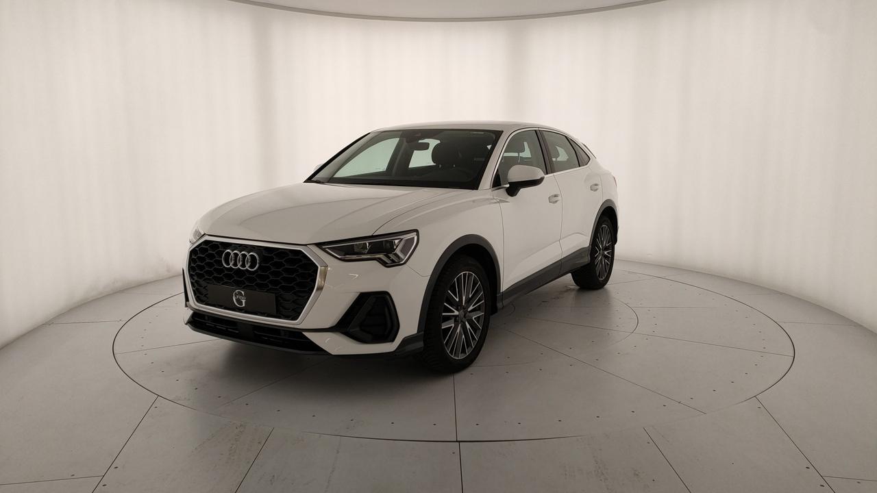 AUDI Q3 I 2019 Sportback - Q3 Sportback 35 1.5 tfsi mhev Business Plus s-tronic