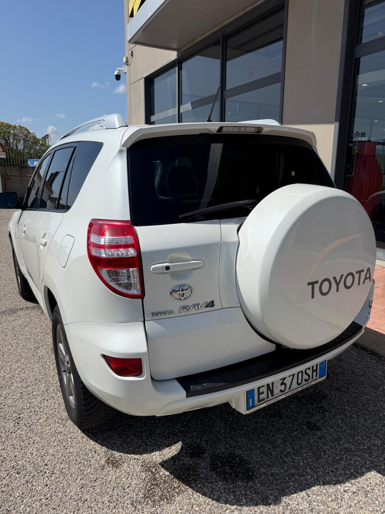 Toyota RAV 4 RAV4 2.2 D-4D 150 CV Lounge my12"