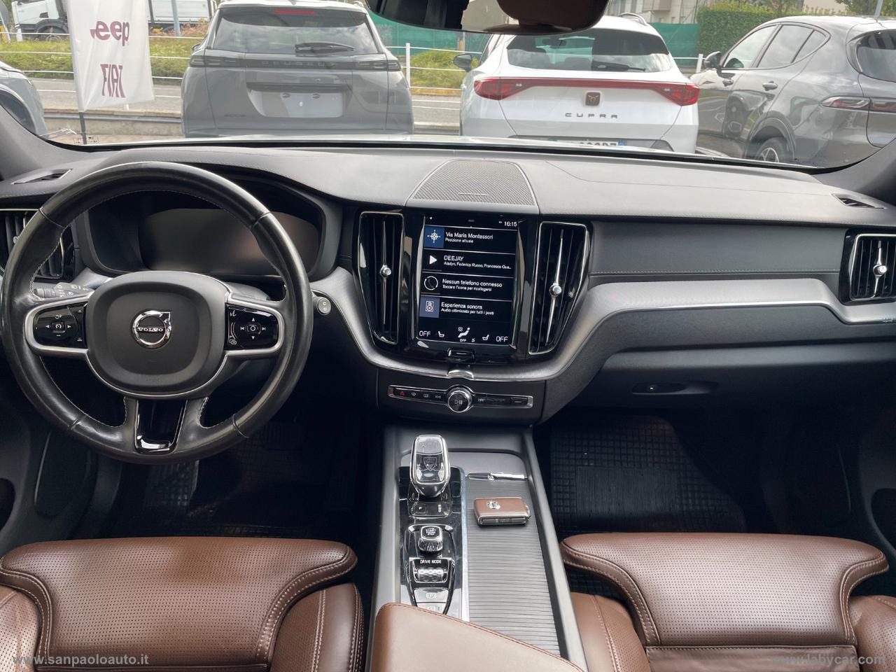 VOLVO XC60 B4