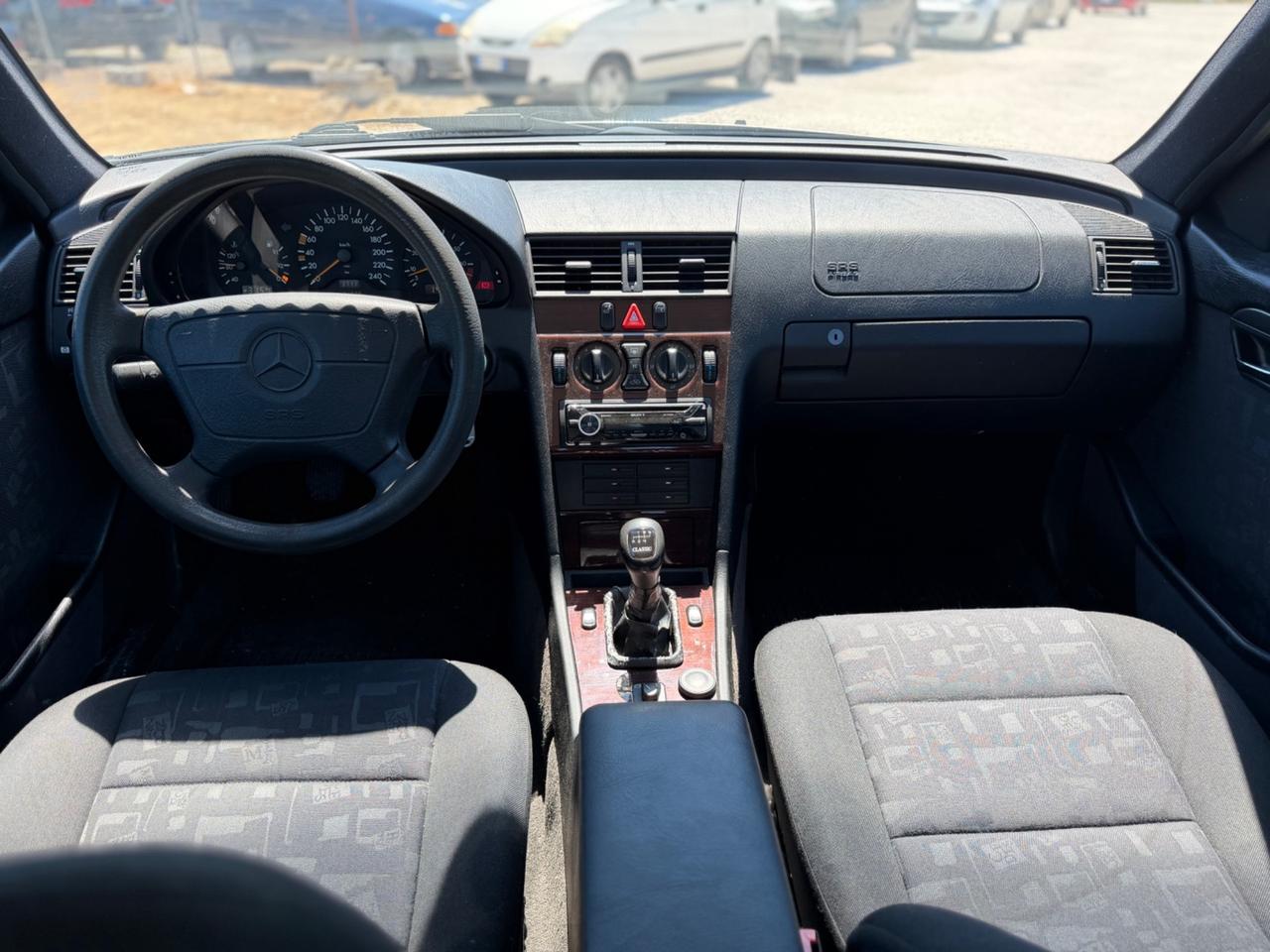 Mercedes-benz C 180 cat Classic GPL